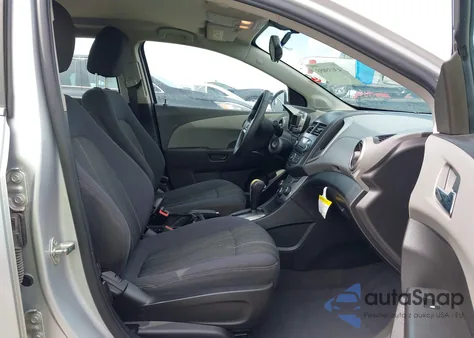 2014 Chevrolet Sonic Lt Auto из США, поврежденный, VIN 1G1JC5SH0E4197773